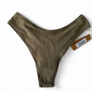 Skims khaki thong